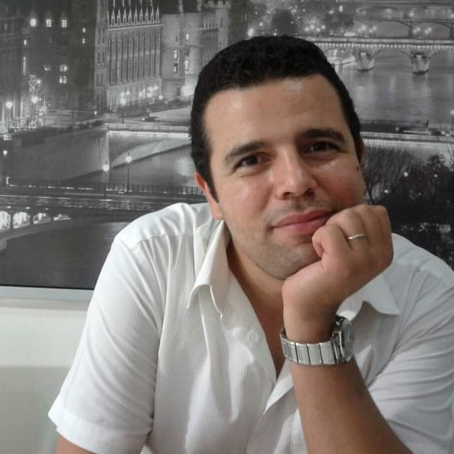 Photo of author Mehdi Amiri